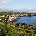 Blue Nyaraló