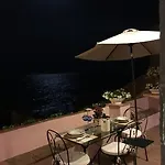 Nyaraló Blue
